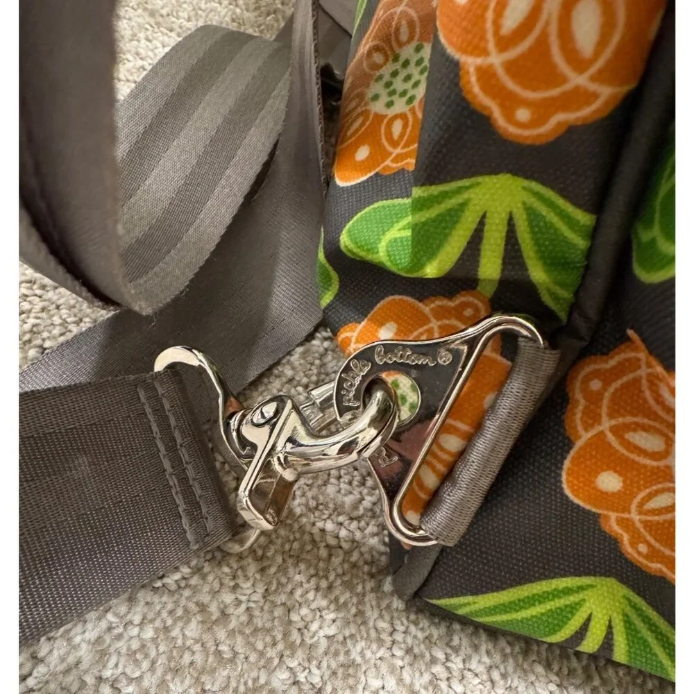 Petunia‎ Pickle Bottom Boxy Backpack Convertible Diaper Bag Floral Print Baby